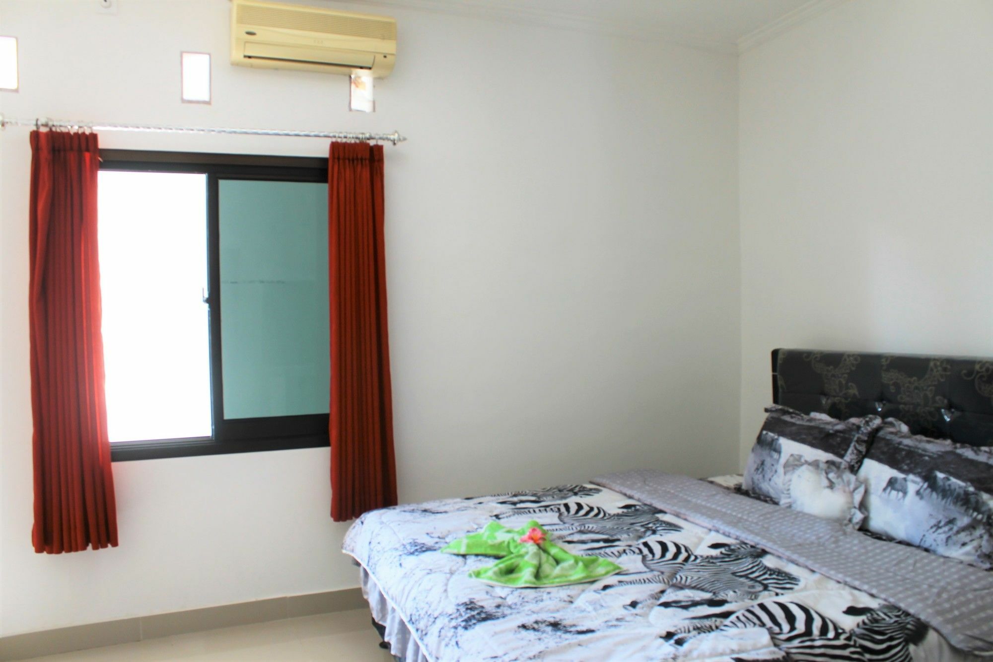 Yuliana Homestay Sanur Exteriör bild